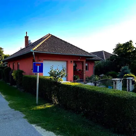 In 18035 Feriehus Balatonberény
